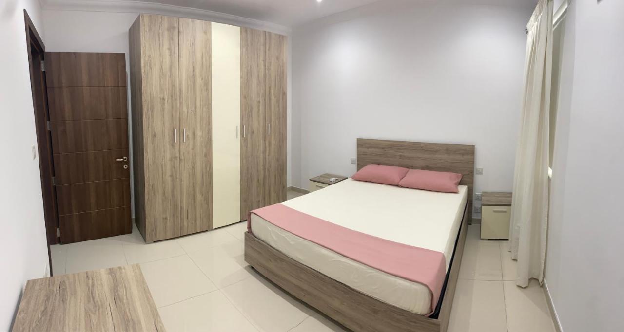 New 3 Bedroom Apartment Close To Airport Zurrieq Екстер'єр фото